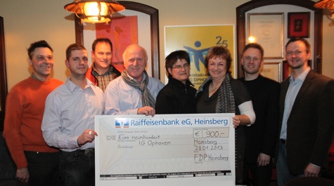 V.l.n.r.: Erwin Hausmann, David Stolz, Armin Herfs, Wiljo Caron, Elke Franke, Anke Hoffmann, Thomas Lenzen, Stefan Lenzen und krankheitsbedingt nicht im Bild: Heinrich Schmitz.